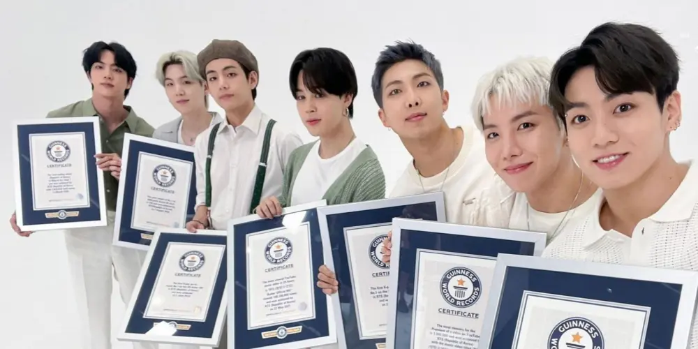 Imagem do grupo de WhatsApp 𝔹𝕋𝕊 💜 Girl's Love