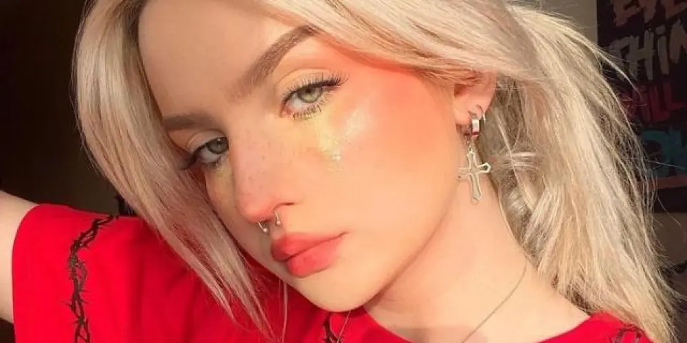 Imagem do grupo de WhatsApp ❁͡ൣ᭄ĞĹŐβĂĹ ČĤĂŤ VĨР❁͡ൣ᭄