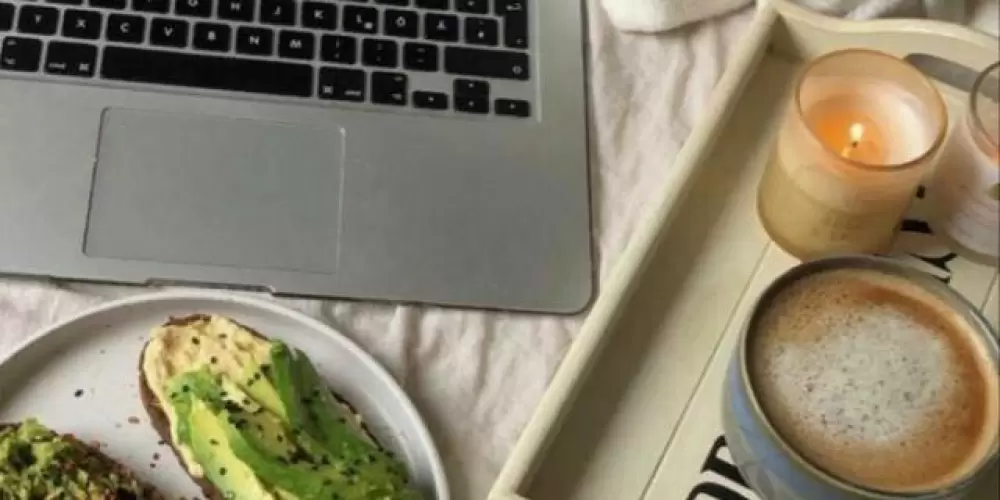 Imagem do grupo de WhatsApp Glow up  ˚🖇️✩ ₊˚🎧⊹♡:ᥫ᭡