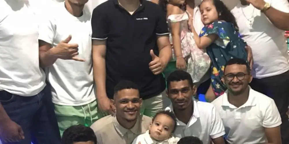 Imagem do grupo de WhatsApp Grupo da Família 👊