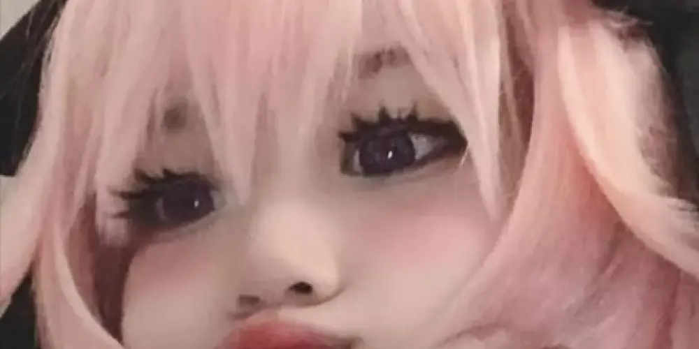 Imagem do grupo de WhatsApp 🧃 ᴄᴏʟᴏ̂ɴɪᴀ ᴅᴇ ғᴇ́ʀɪᴀs 🧃