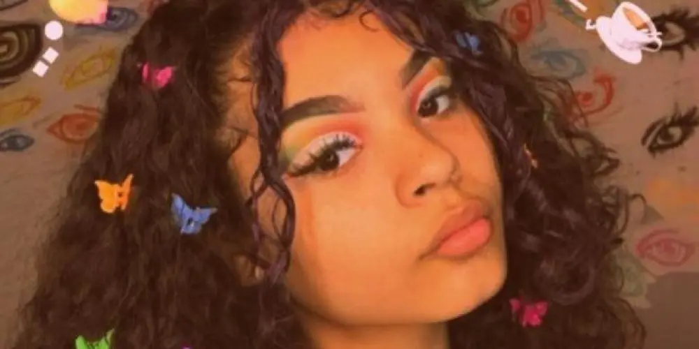 Imagem do grupo de WhatsApp ғɪɢᴜʀɪɴʜᴀs ᴅᴀ ᴄᴀғᴇ́