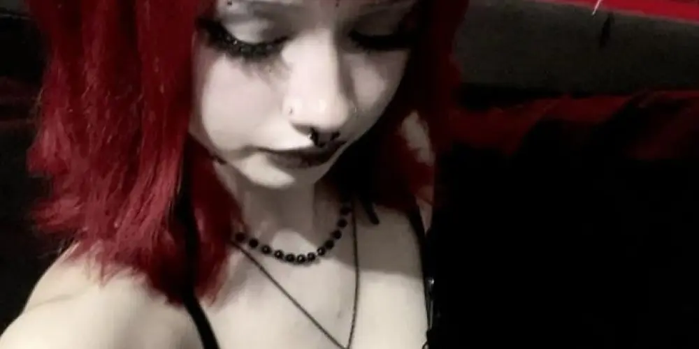 Imagem do grupo de WhatsApp .⋆♱ Hell's - Paradise 🦇 24H