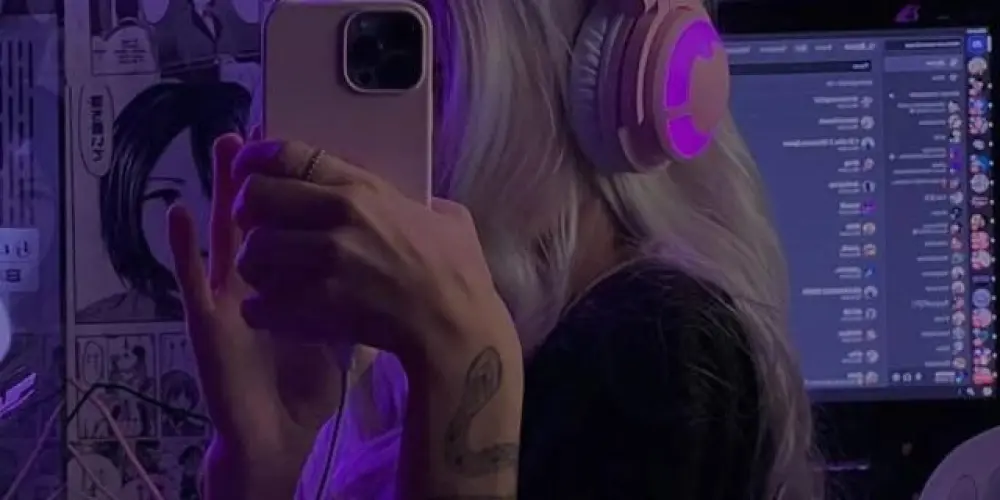 Imagem do grupo de WhatsApp 🖤Heɑrt of Evil🖤