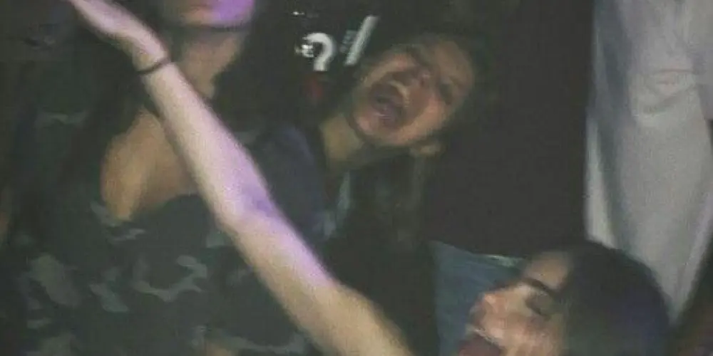 Imagem do grupo de WhatsApp ☆ﾟ⁠.･⁠｡ﾟhospício🍷☠️ {益⁠ }