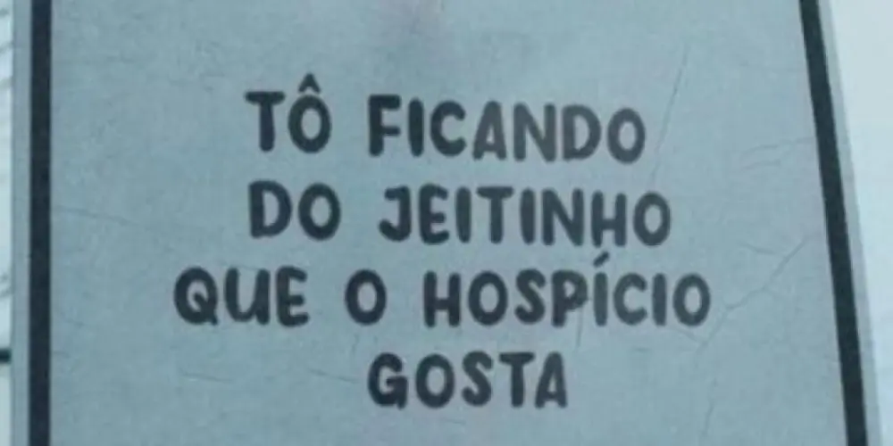 Imagem do grupo de WhatsApp Hospício