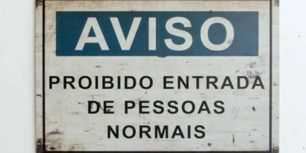 Imagem do grupo de WhatsApp Hospício