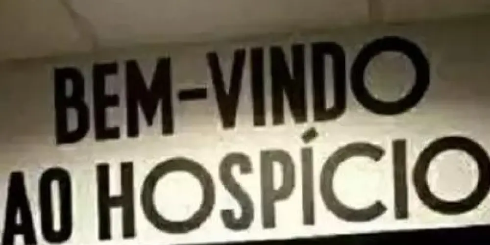Imagem do grupo de WhatsApp ~Hospício dos inteligentes
