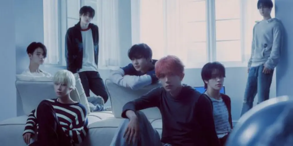 Imagem do grupo de WhatsApp House - BLUEBLACK