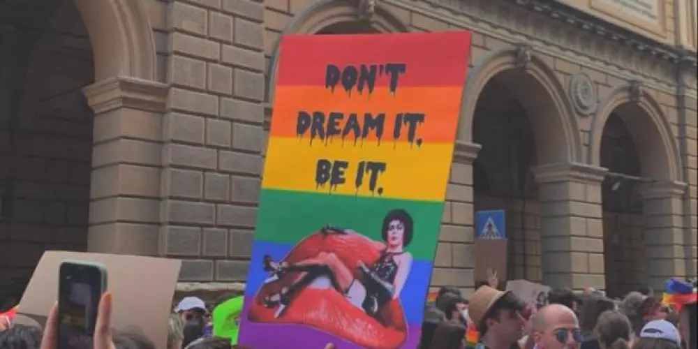 Imagem do grupo de WhatsApp i t a l y     d e l u x e