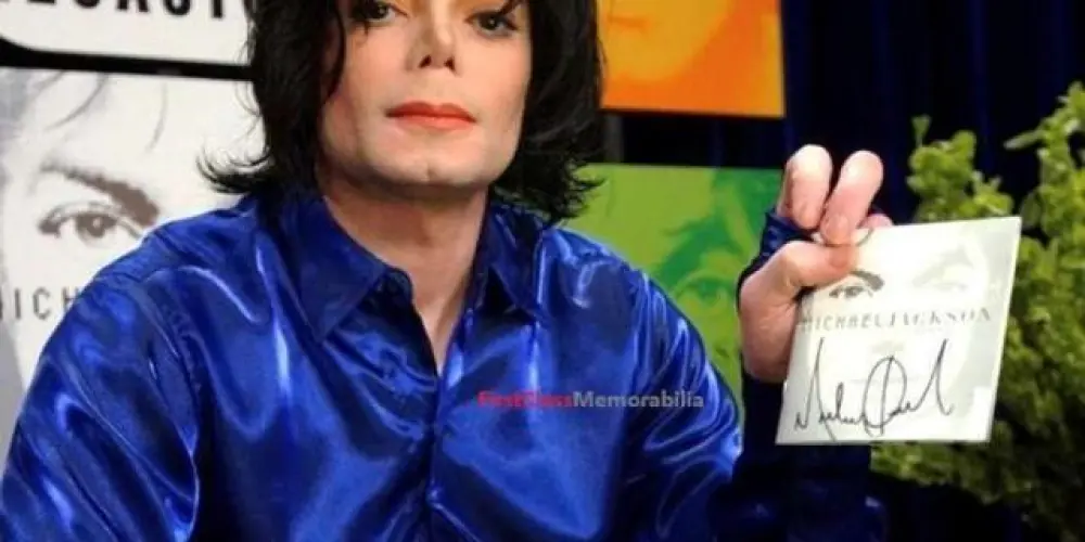 Imagem do grupo de WhatsApp Imitações do Michael Jackson 🎩