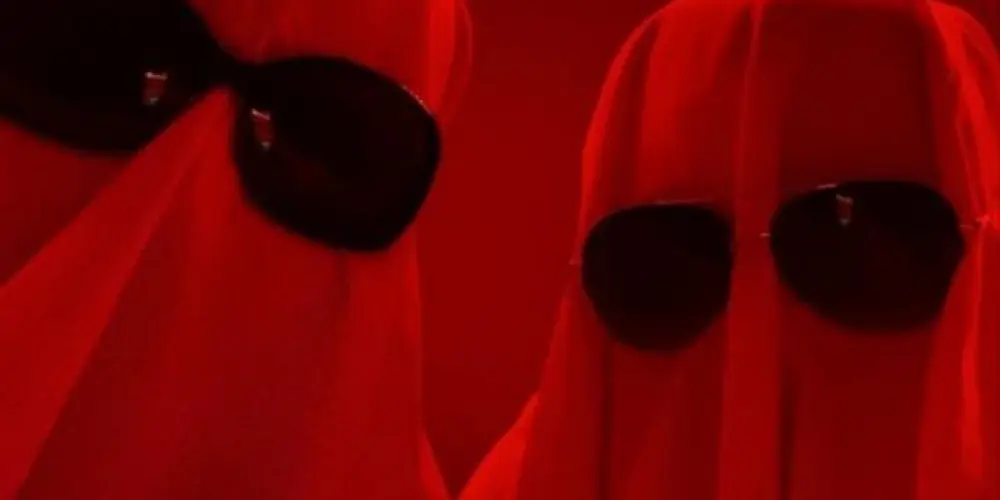 Imagem do grupo de WhatsApp 🔥I͎N͎ T̸H̸E̸ M͎I͎D͎D͎L͎E͎ O̸f̸f̸ L̶I̶F̶E̶ 𓁹❤‍🔥