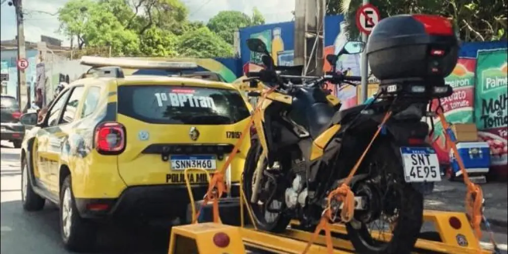 Imagem do grupo de WhatsApp INIMIGOS DO SISTEMA🥷🏼🚔