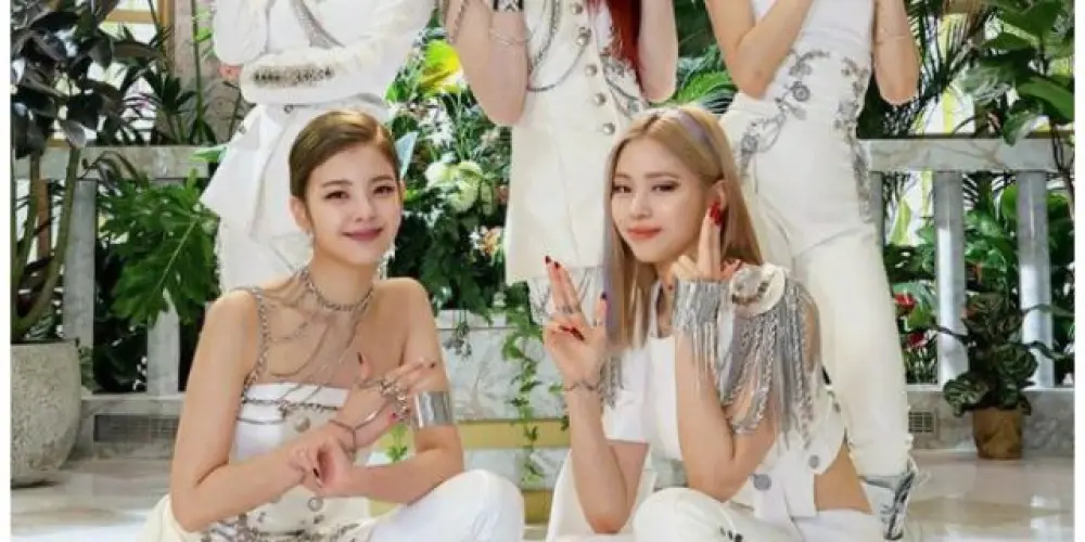 Imagem do grupo de WhatsApp Itzy