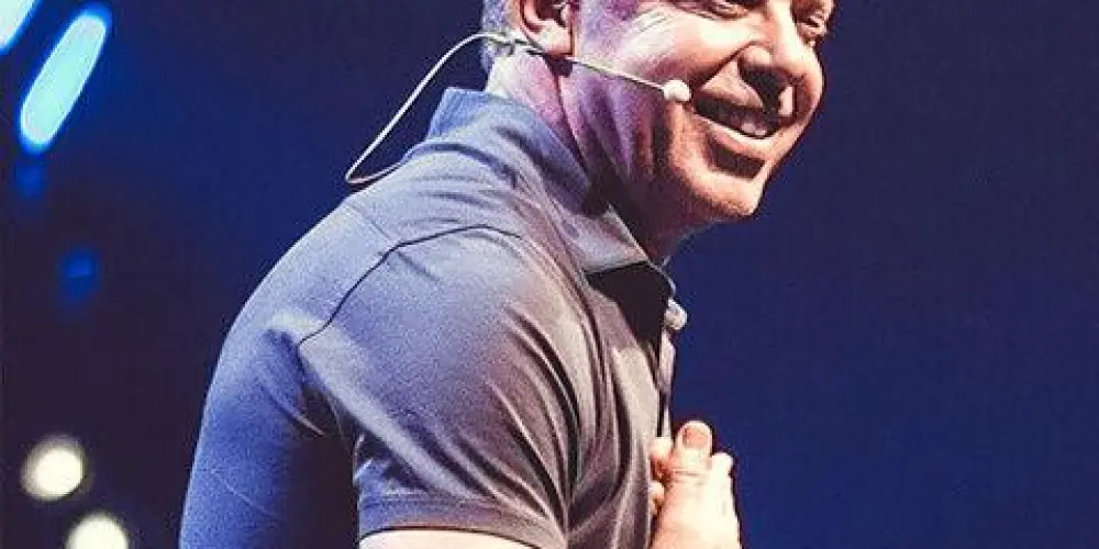 Imagem do grupo de WhatsApp Joe dispensa "relatos" cura e transformação