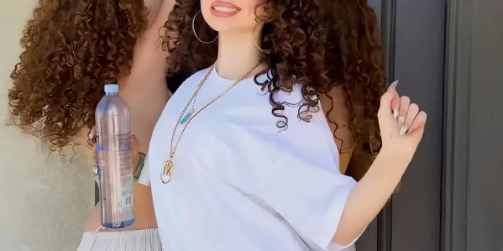 Imagem do grupo de WhatsApp 🥂 Kalogeras Glow Up!!