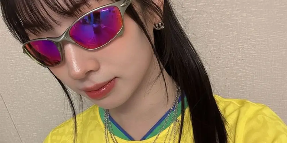 Imagem do grupo de WhatsApp KPOPPERS BRASILEIROS: TROCA E VENDA DE PHOTOCARDS