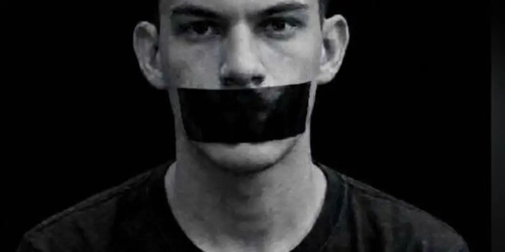 Imagem do grupo de WhatsApp ＡＮＴＩ－ L  U  L  A