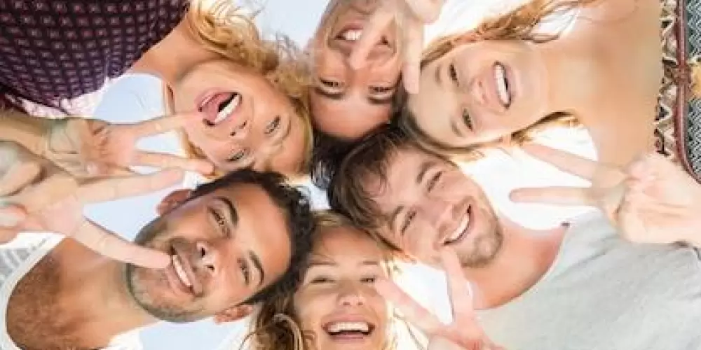 Imagem do grupo de WhatsApp ༺La𝕕y BӨꜱꜱ༻🐇