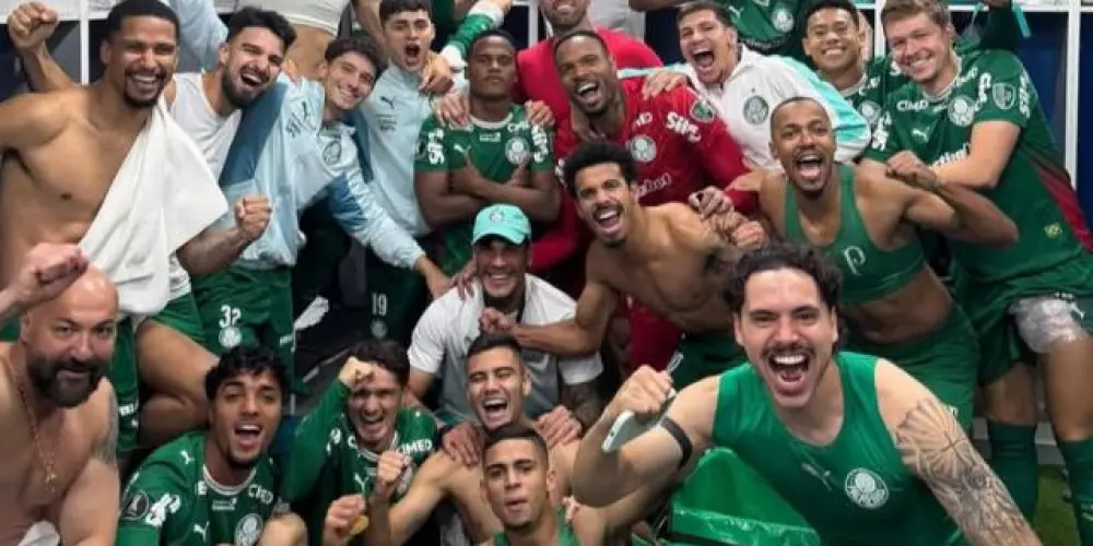 Imagem do grupo de WhatsApp LUTEM SEM PARAR! 💚🤍