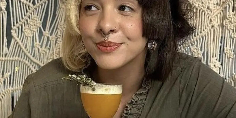 Imagem do grupo de WhatsApp 𝐀 м ꒐ g ᴏ ѕ   ★   𝐅 σ ʀ ᴇ 𝘷 ҽ Ⴡ  🪐