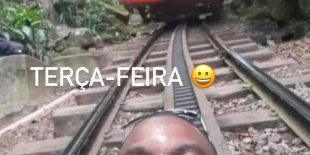 Imagem do grupo de WhatsApp Macarrão com salsicha