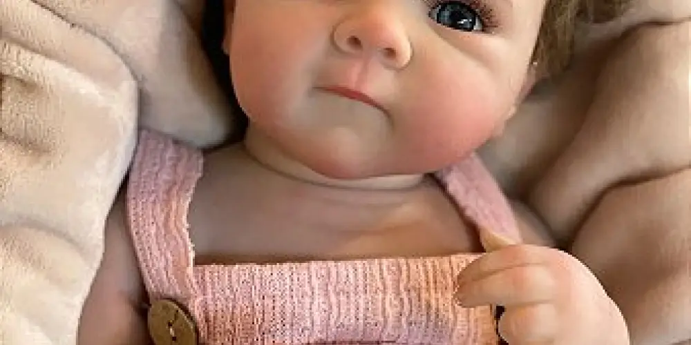 Imagem do grupo de WhatsApp Mães e pais de bebê reborny