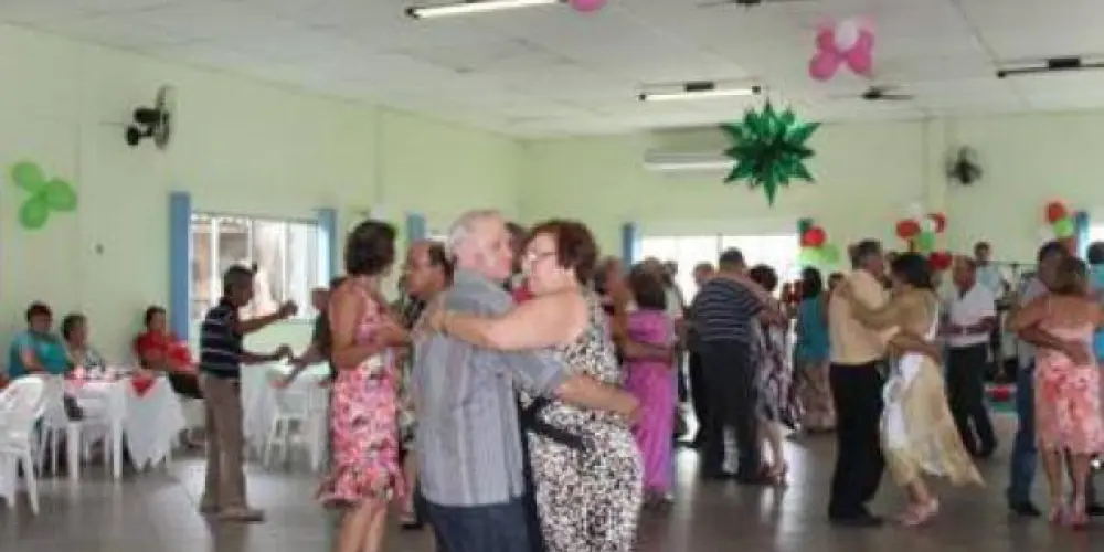 Imagem do grupo de WhatsApp Melhor idade 🤞🏻😼👴🏻👵🏻🧓🏻