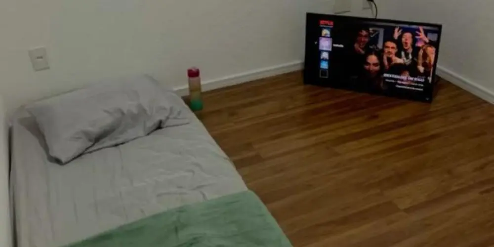 Imagem do grupo de WhatsApp Morando sozinho grupo de apoio 🏚️