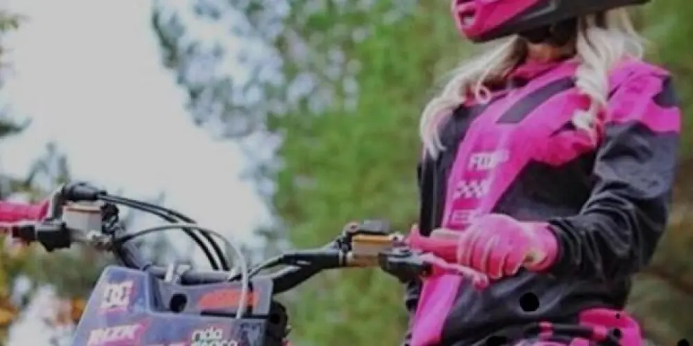 Imagem do grupo de WhatsApp Motoqueiras santa Rita