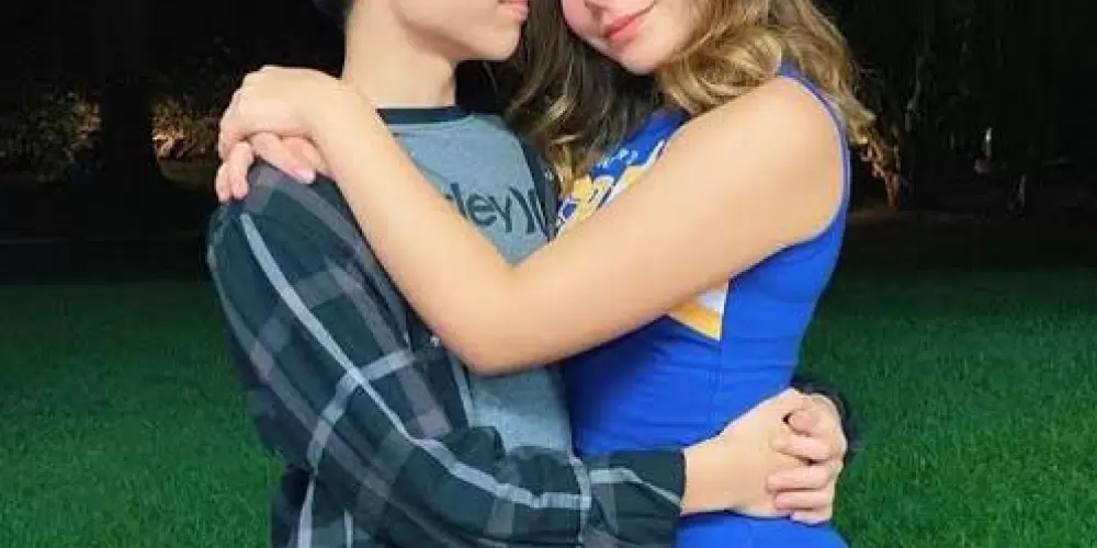 Imagem do grupo de WhatsApp ❤️‍🔥 Namoro de 10 a 17 anos 🧒🏻👧🏼