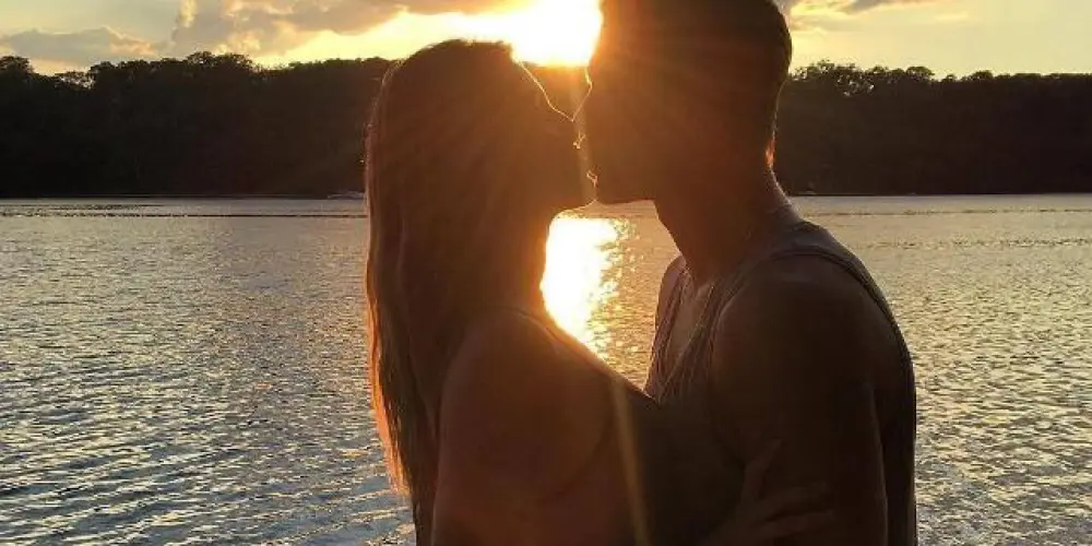 Imagem do grupo de WhatsApp Namoro e amizades