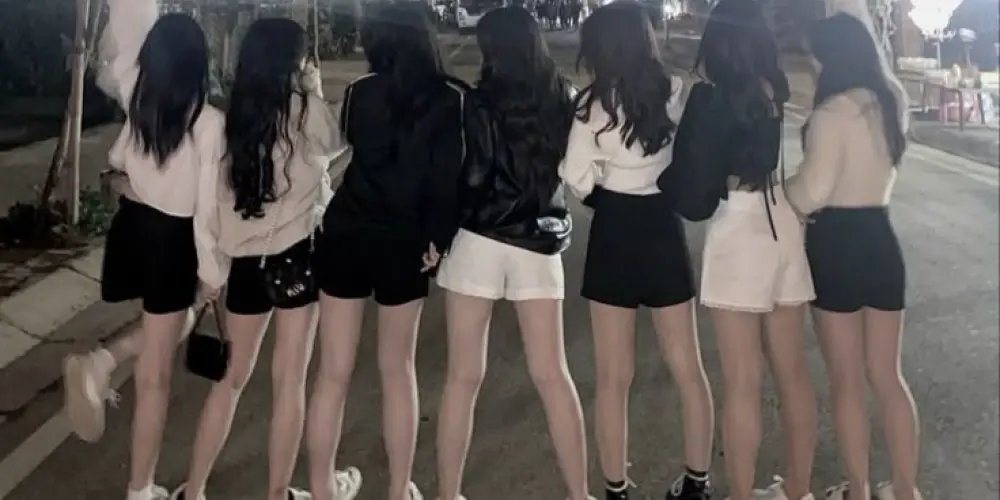 Imagem do grupo de WhatsApp Namoro e Empoderamento