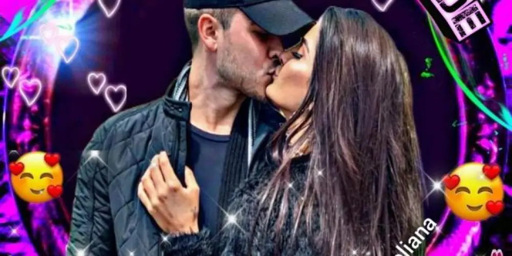 Imagem do grupo de WhatsApp 💘[n̲̲̅̅a̲̲̅̅m̲̲̅̅o̲̲̅̅r̲̲̅̅o̲̲̅̅ ̲̲̅̅o̲̲̅̅u̲̲̅̅ ̲̲̅̅a̲̲̅̅m̲̲̅̅i̲̲̅̅z̲̲̅̅a̲̲̅̅d̲̲̅̅e̲̲̅̅ ̲̲̅̅]💘