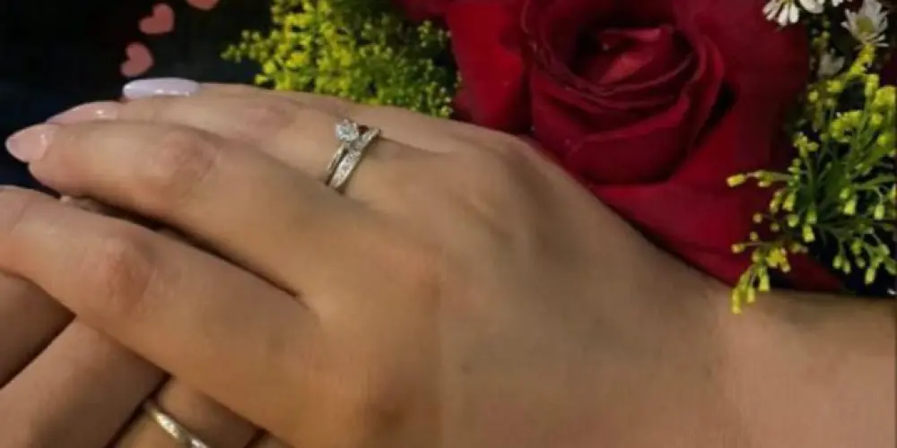 Imagem do grupo de WhatsApp Namoro ou amizade 🫦