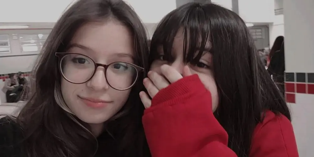 Imagem do grupo de WhatsApp 👩🏻‍🏫Nerd 🆚 Franjudinha🤷🏻‍♀️