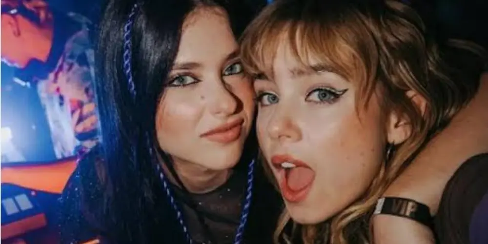 Imagem do grupo de WhatsApp Nicolle Wallace Fans 📷