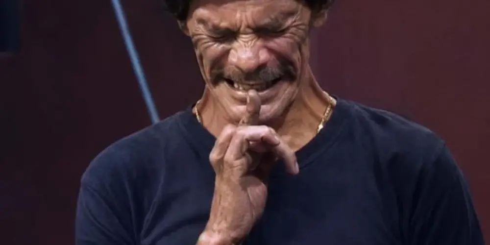 Imagem do grupo de WhatsApp NINGUÉM PERDOA 🥵 chat puro caos ⚠️