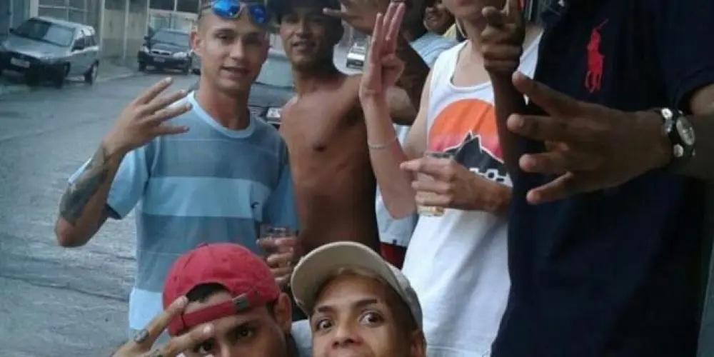 Imagem do grupo de WhatsApp nois eh 🔝