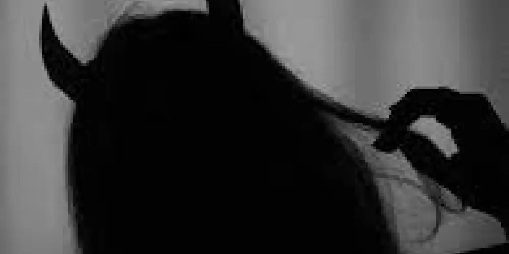 Imagem do grupo de WhatsApp ♠𝗠۵𝗻𝗶𝗰ô𝗺𝗶𝗼࿐