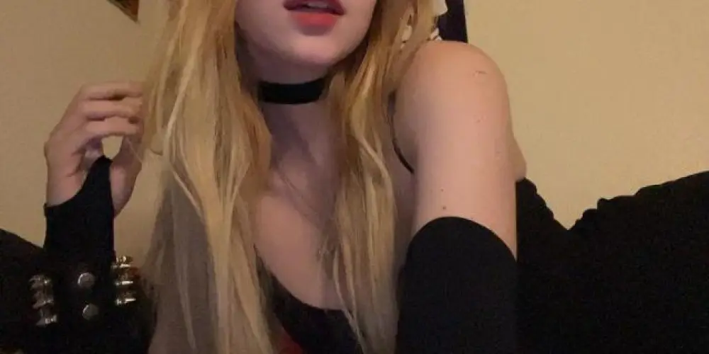 Imagem do grupo de WhatsApp †ᑌᗰ ǤᖇᑌᑭO ᗪᗩ ᑭEᔕᗩᗪᗩ†