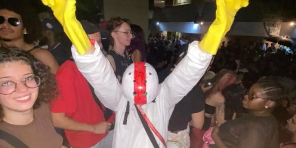 Imagem do grupo de WhatsApp Ó𝖗𝖋ã𝖔𝖘