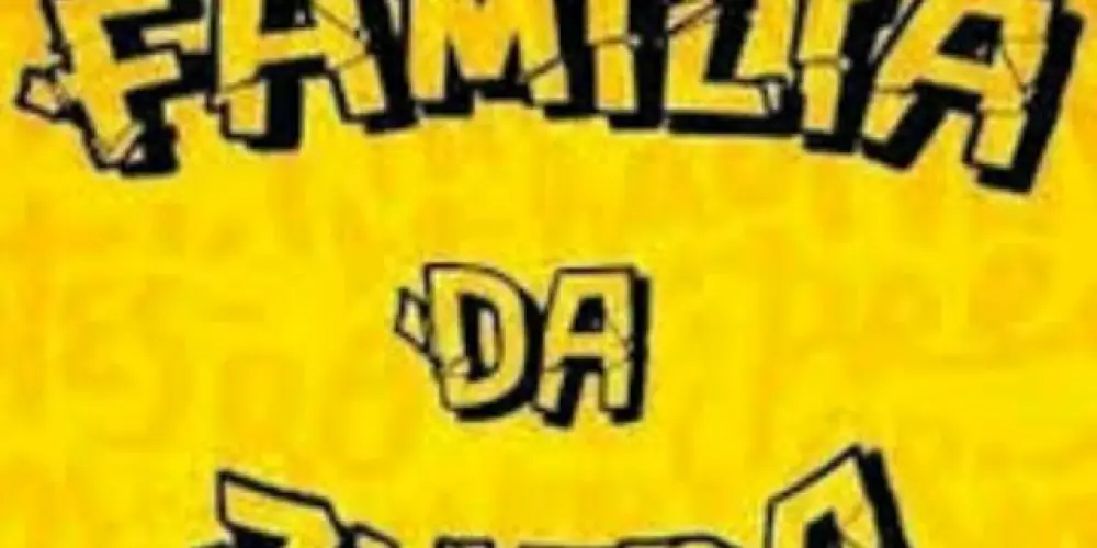 Imagem do grupo de WhatsApp ꧁ঔৣ.F̶a̶m̶í̶l̶i̶a̶ ̶d̶a̶ ̶z̶o̶e̶i̶r̶a̶ ✞ঔৣ꧂