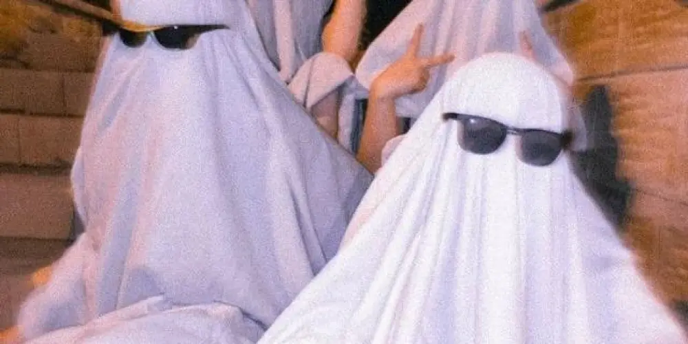 Imagem do grupo de WhatsApp ঔৣ☬✞𝐄𝐍𝐂𝐑𝐄𝐍𝐂𝐀✞☬ঔৣ