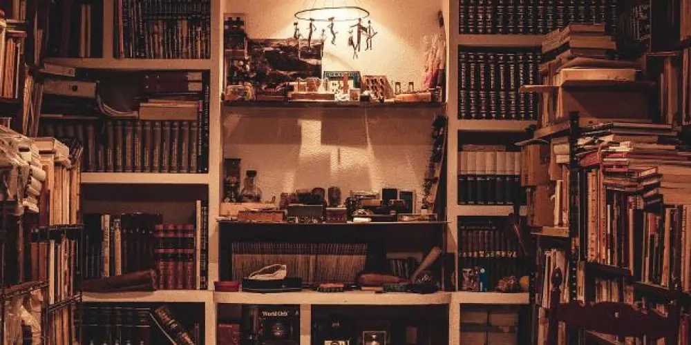 Imagem do grupo de WhatsApp 🪶 Pluma e tinta 🫟| Escritores (as)