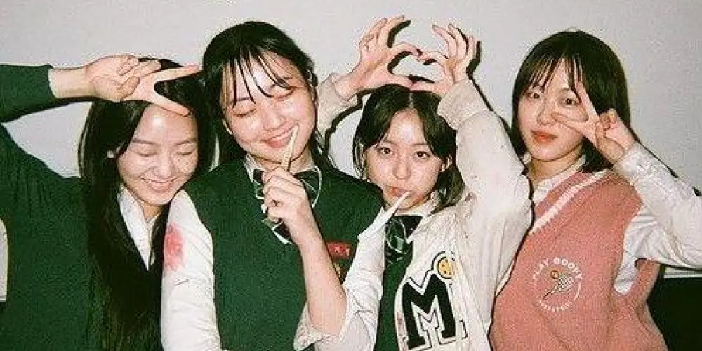 Imagem do grupo de WhatsApp # 𝘙ҽƈҽρƈ̧α̃σ !! ✨