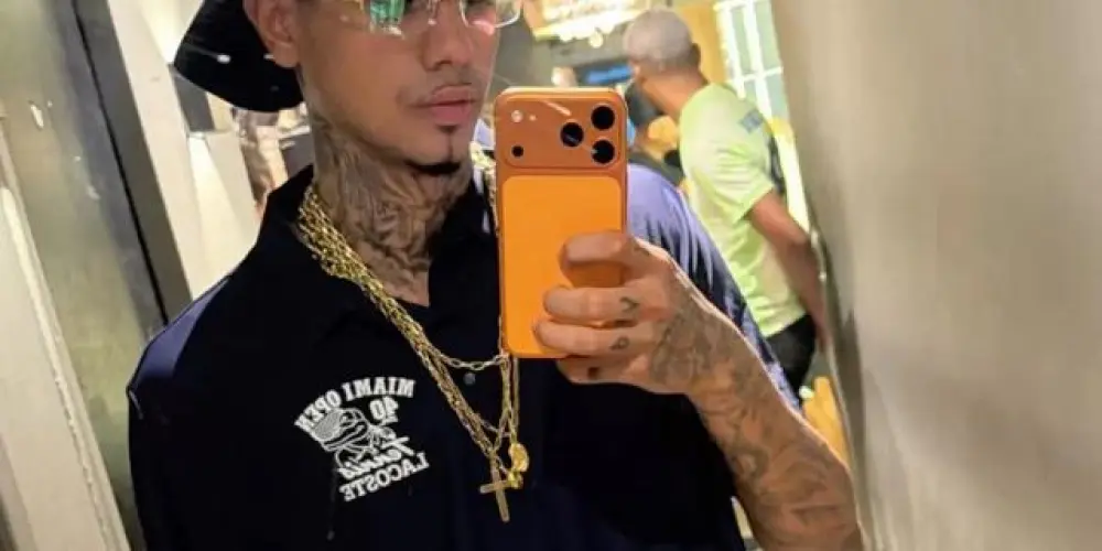 Imagem do grupo de WhatsApp Reis da favela👑👸🤴