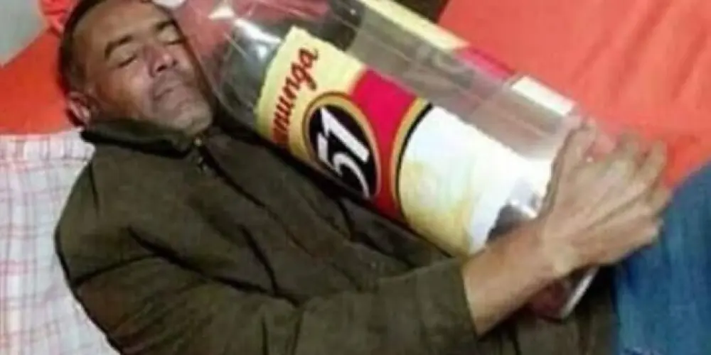 Imagem do grupo de WhatsApp RESENHA