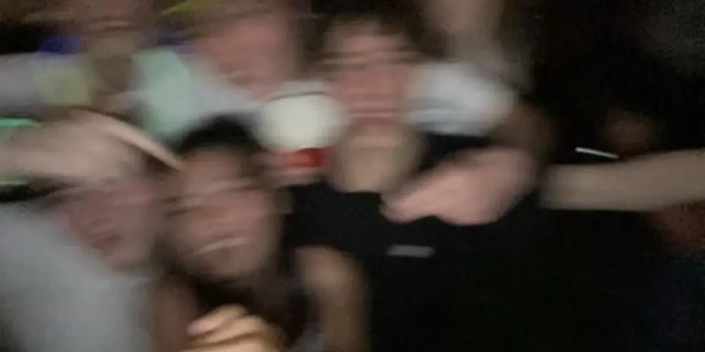 Imagem do grupo de WhatsApp 𝕬𝖘𝖘𝖔𝖈𝖎𝖆𝖈̧𝖆̃𝖔 Resenha de amigos🔍