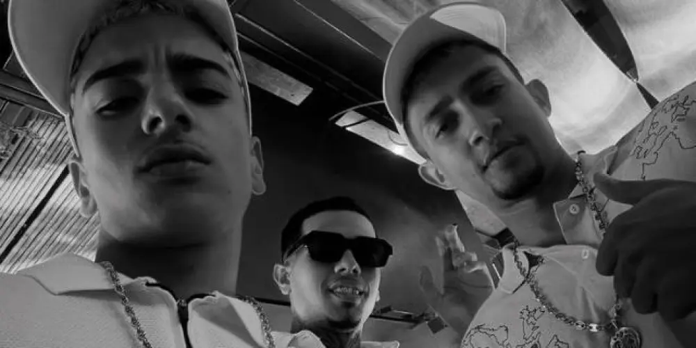 Imagem do grupo de WhatsApp Resenha dos Crias 🎭